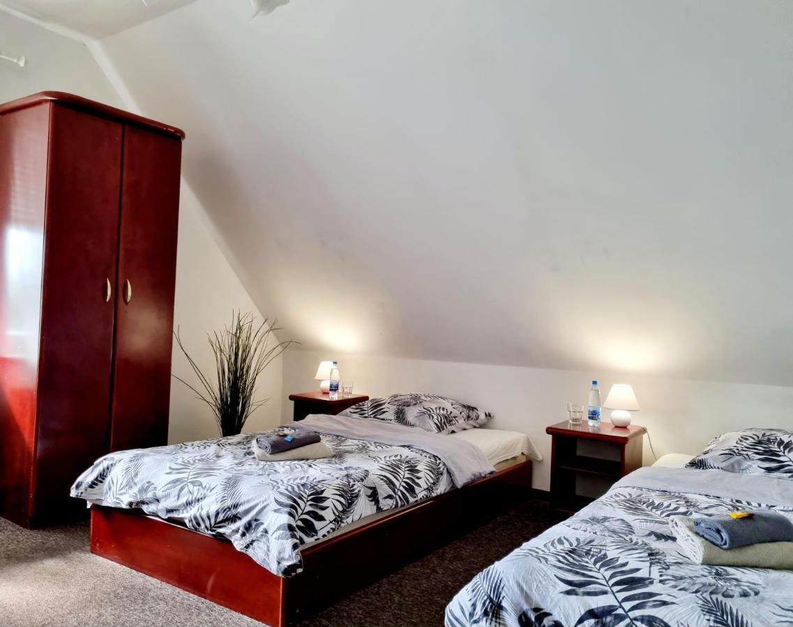 פוזנן Hostel Primax מראה חיצוני תמונה