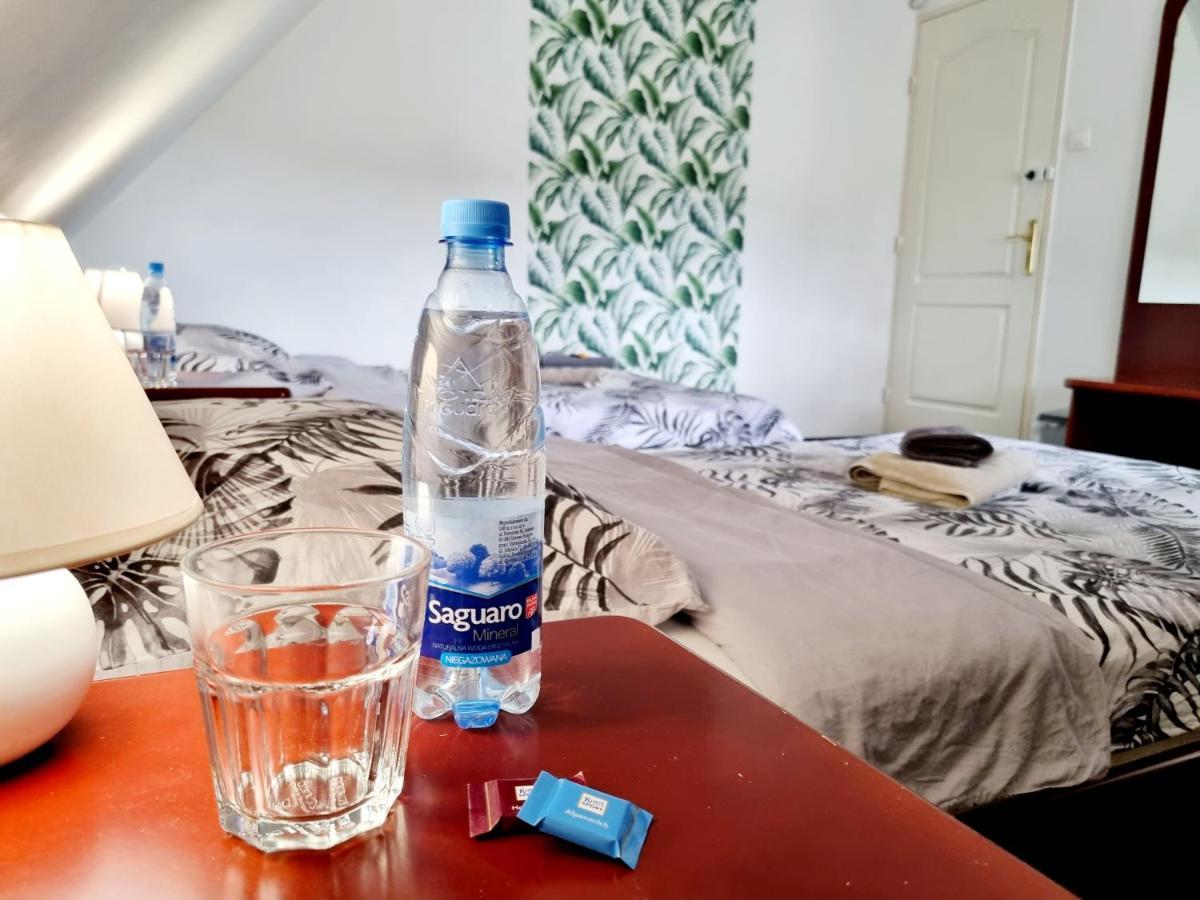 פוזנן Hostel Primax מראה חיצוני תמונה